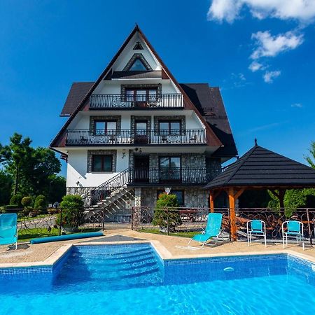Dw Pawel Bed & Breakfast โปโรนิน ภายนอก รูปภาพ