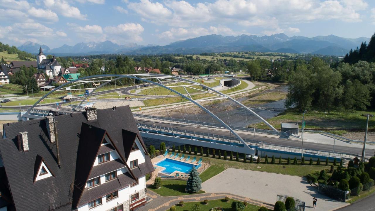 Dw Pawel Bed & Breakfast โปโรนิน ภายนอก รูปภาพ