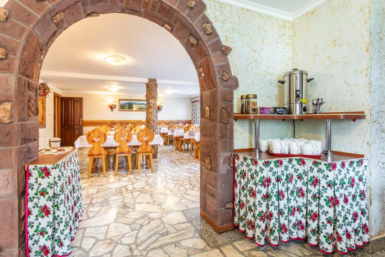 Dw Pawel Bed & Breakfast โปโรนิน ภายนอก รูปภาพ