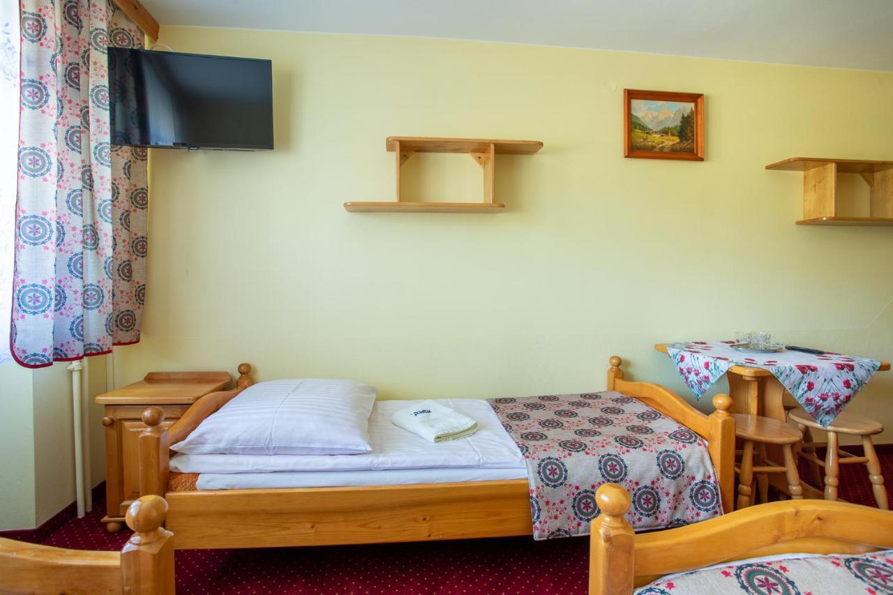 Dw Pawel Bed & Breakfast โปโรนิน ภายนอก รูปภาพ