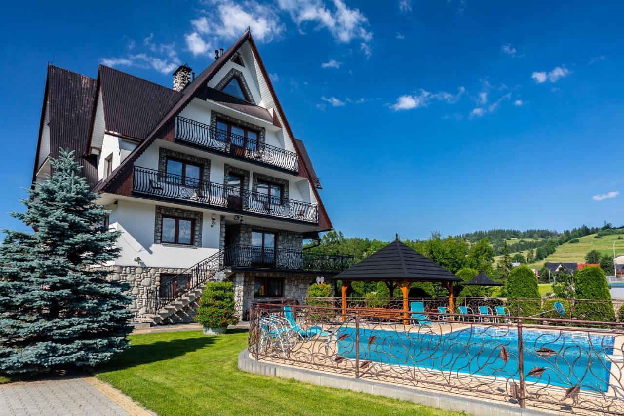 Dw Pawel Bed & Breakfast โปโรนิน ภายนอก รูปภาพ